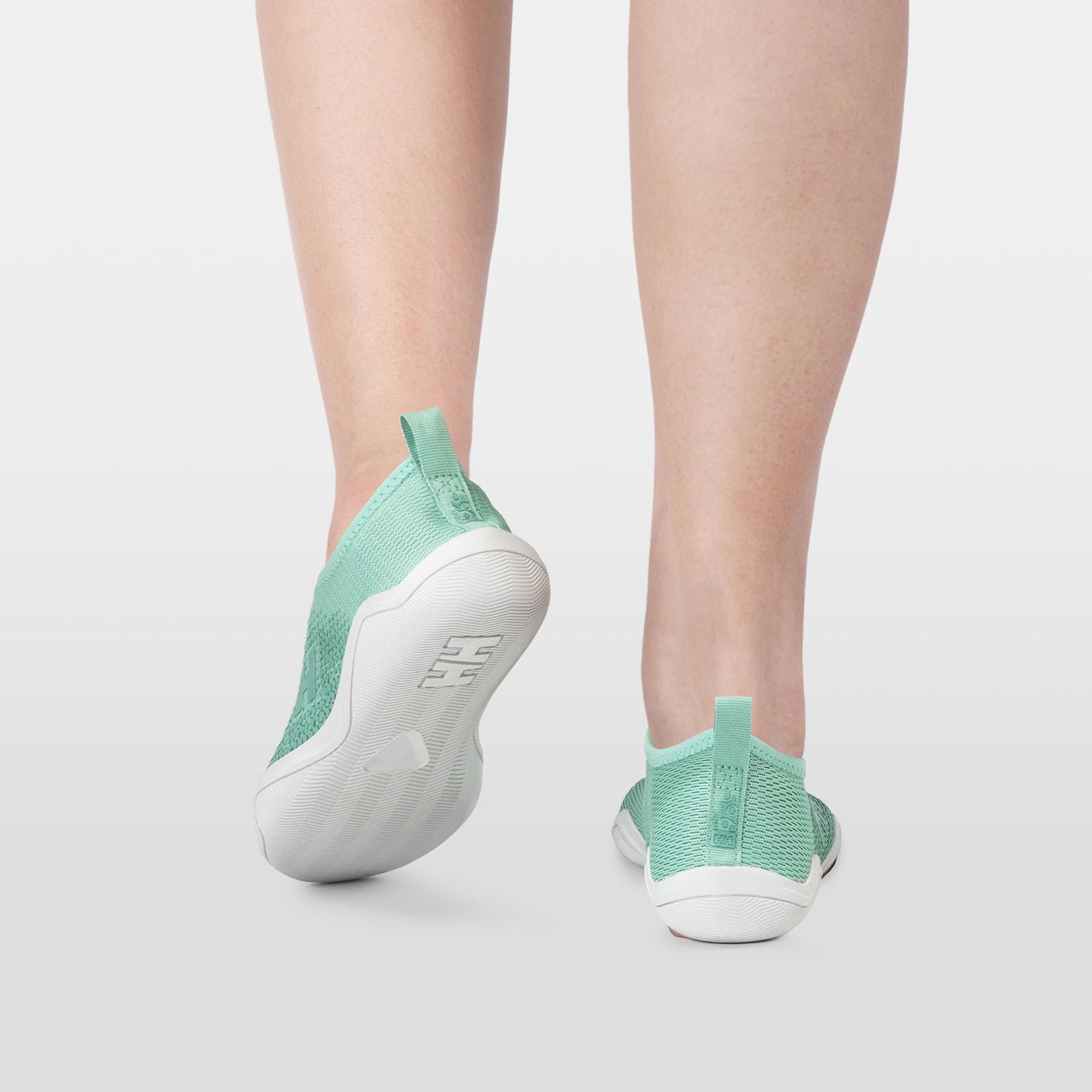 Women's Crest Watermoc Shoes - 416 LAGOON / NIMBUS CLOUD