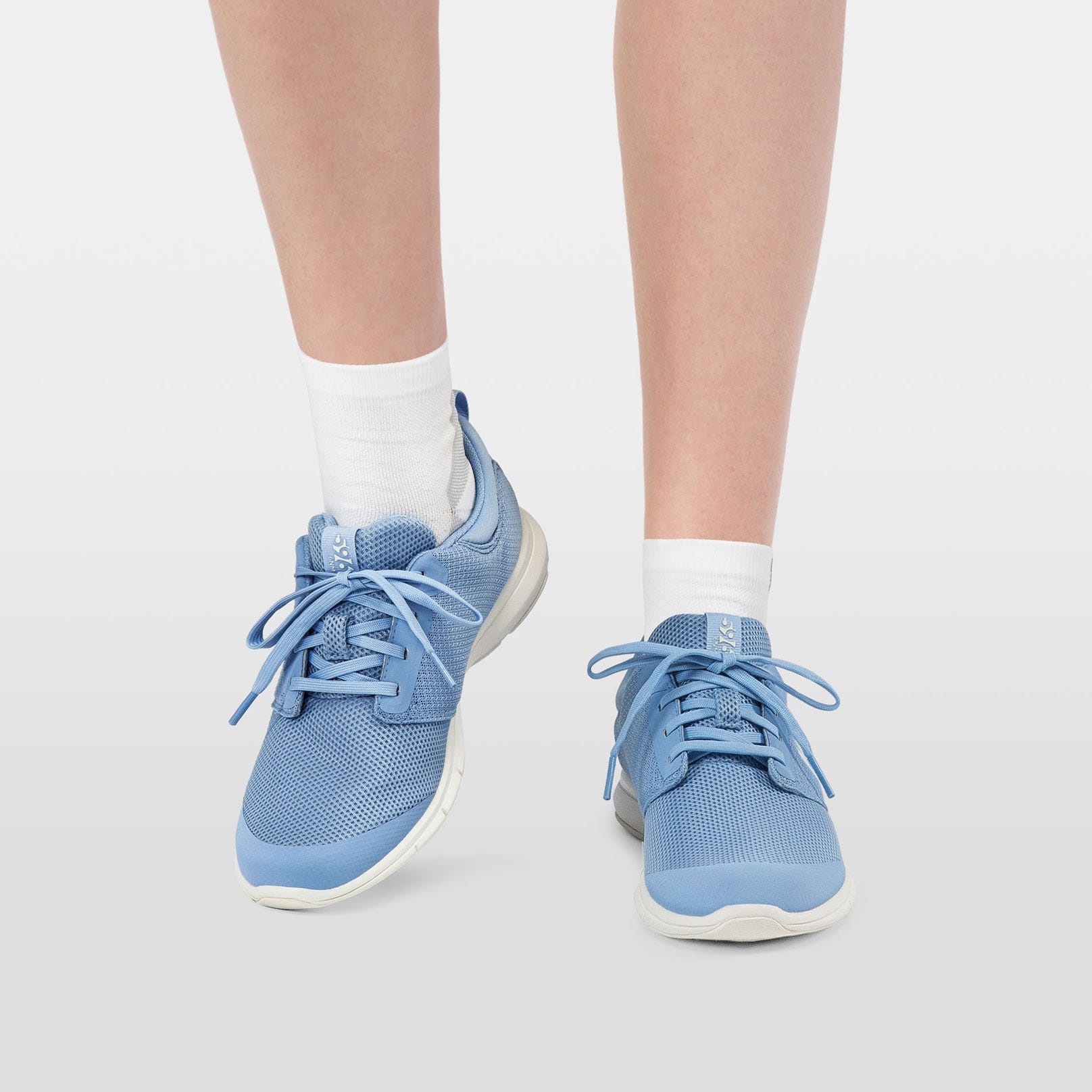 Women's Feathering Shoes - 627 BRIGHT BLUE