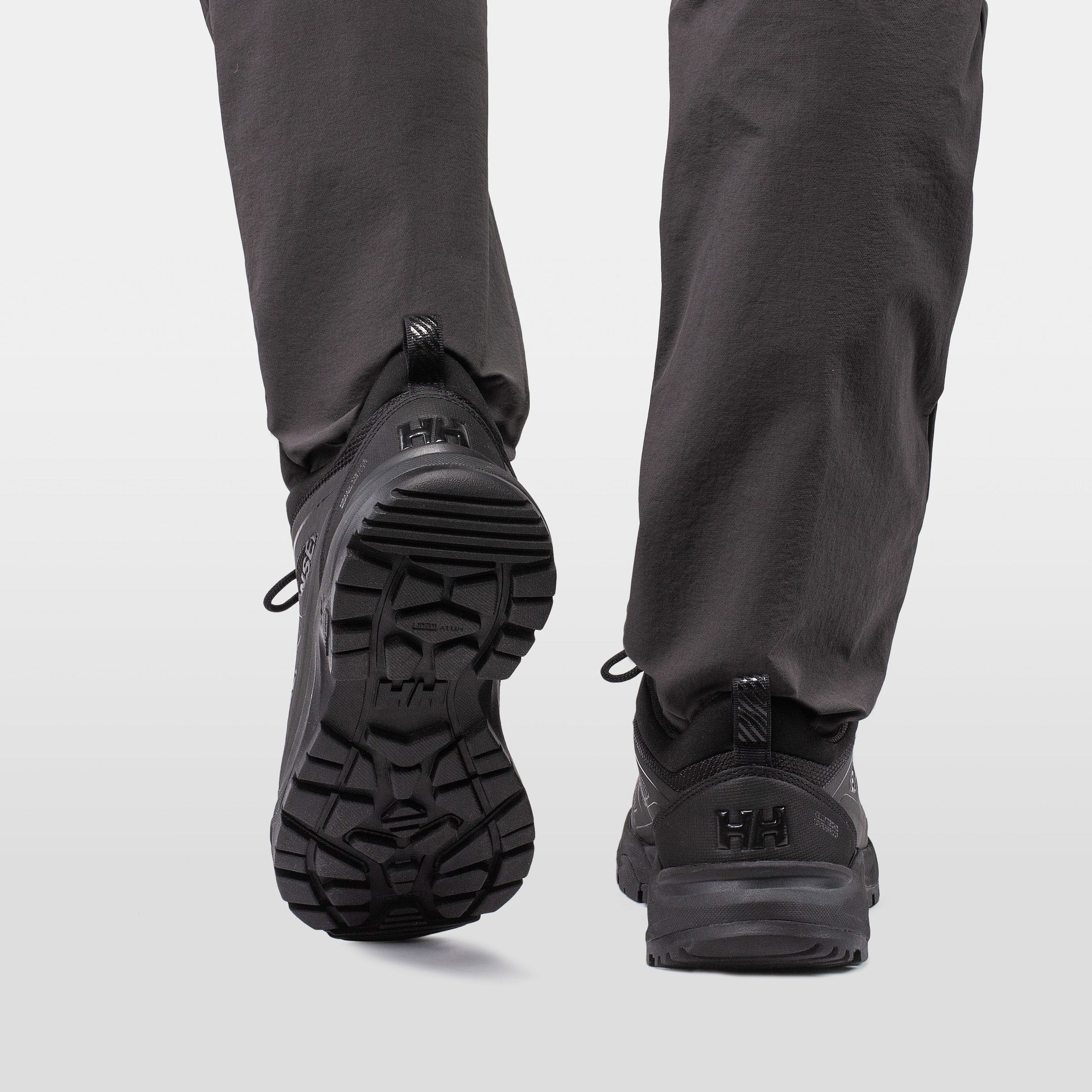 Women's Cascade Low-Cut HELLY TECH® Hiking Shoes - 992 BLACK/BLACK