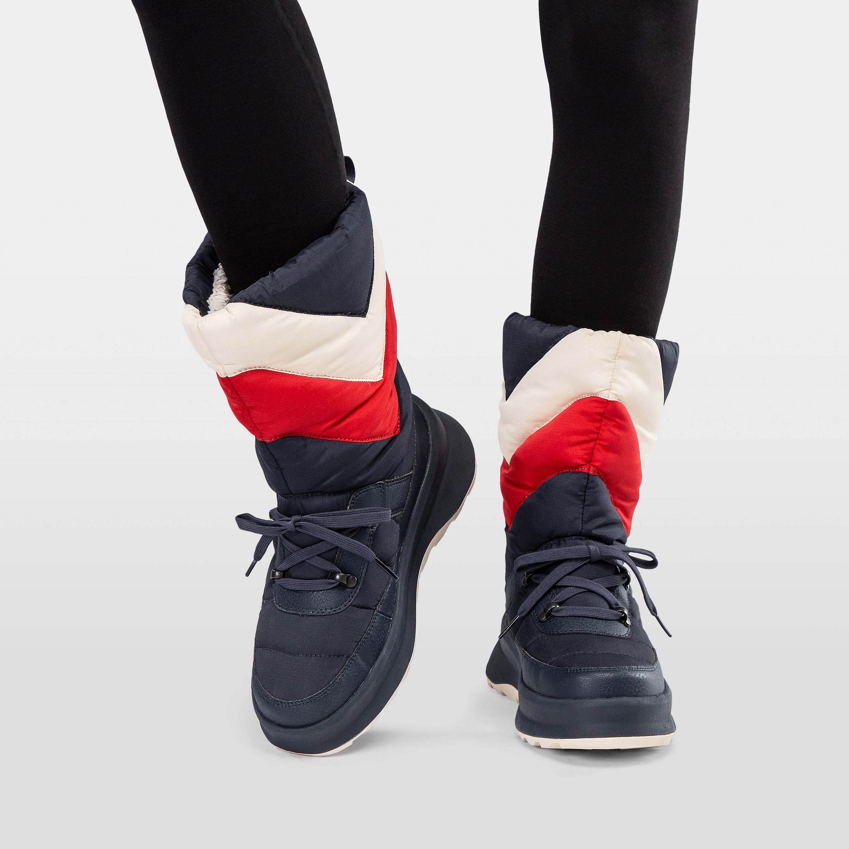Women's Bliss Après Boots - 597 NAVY / CREAM