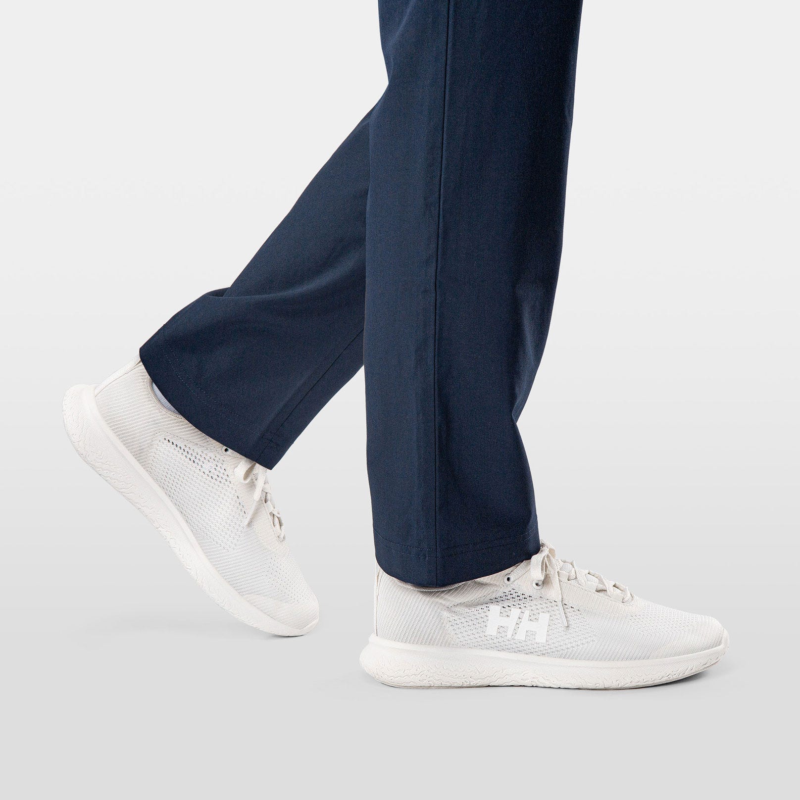 Women's Crew Light Shoes - 011 OFFWHITE