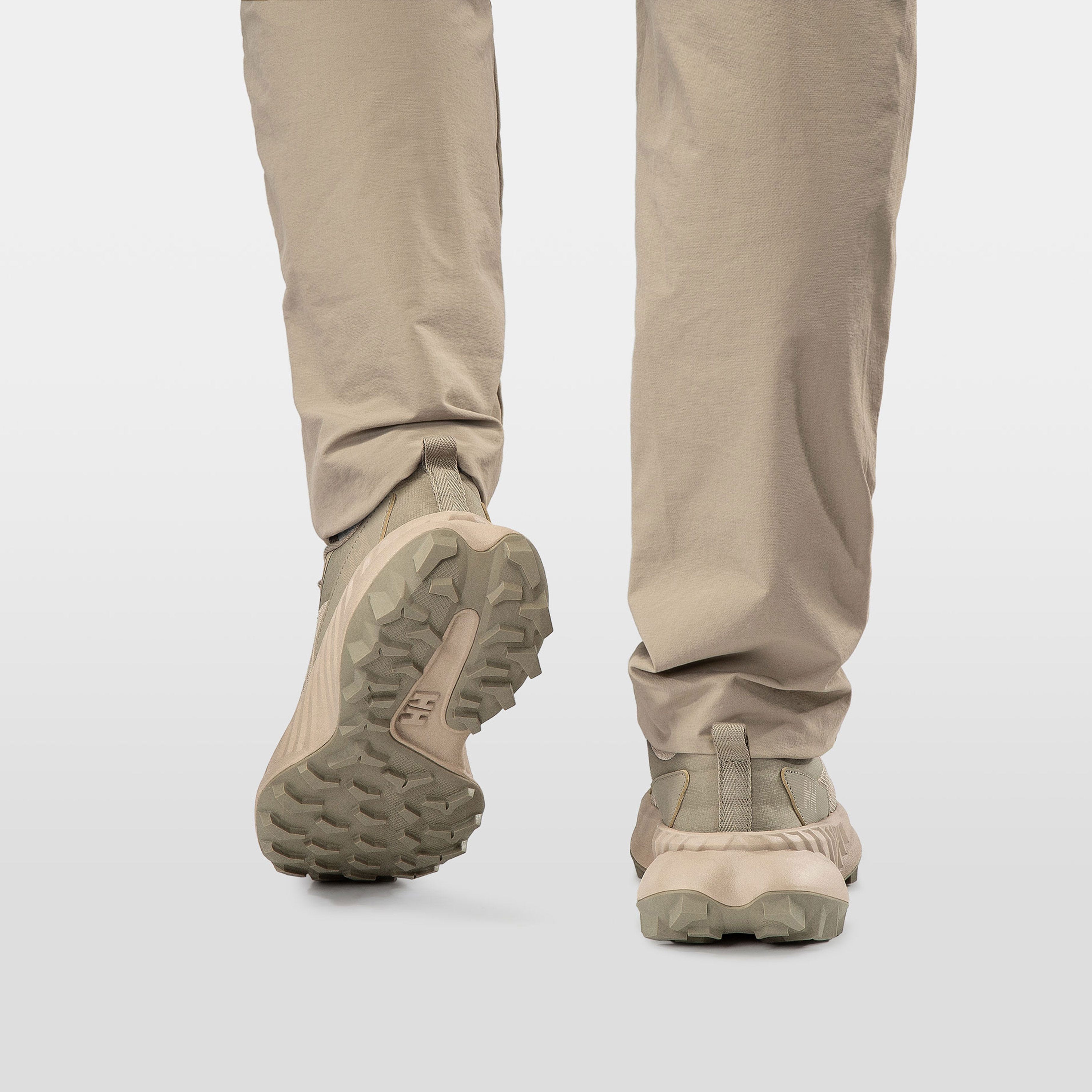 Women’s AWE Hiker DWR Shoe - 067 KHAKI / PEBBLE