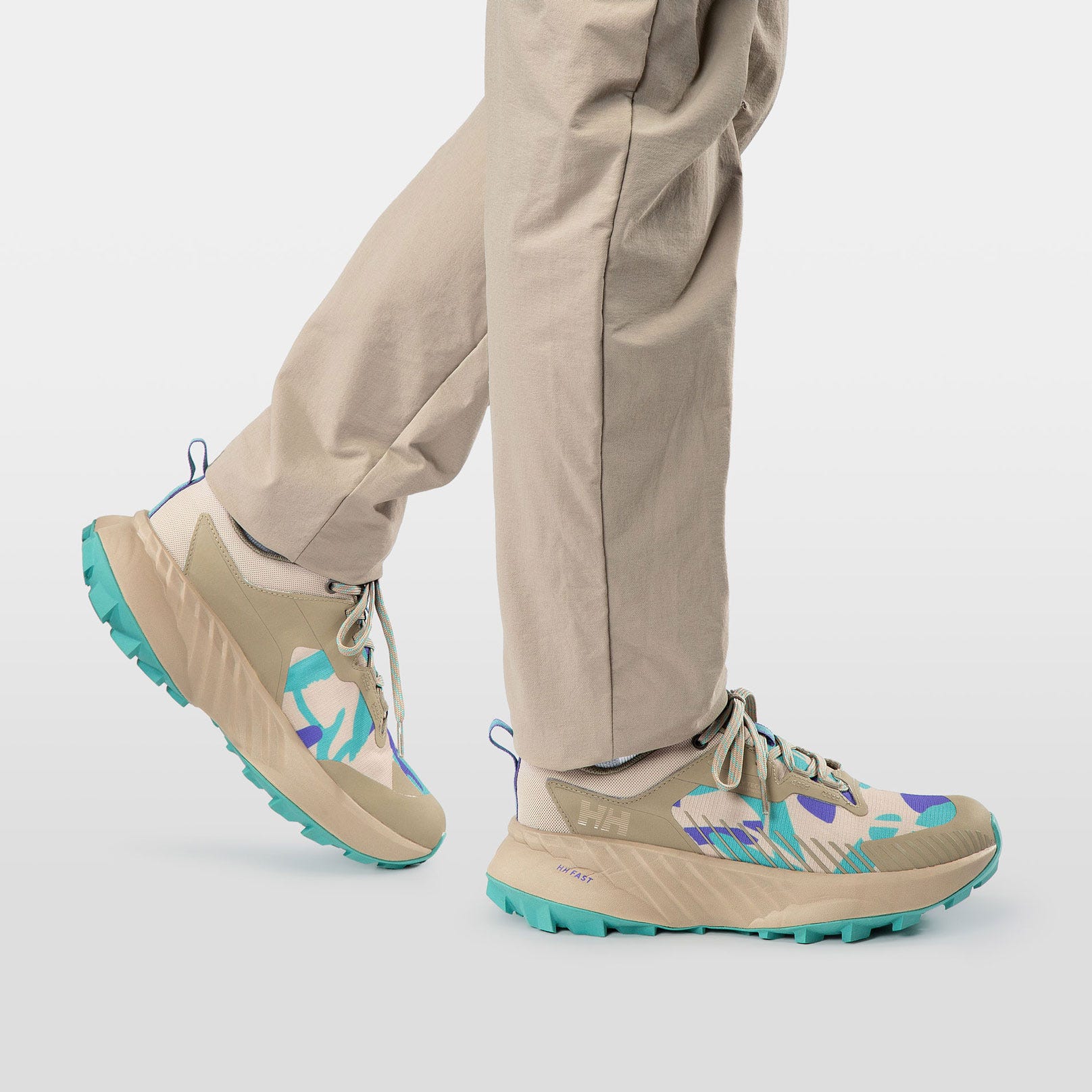 Women’s AWE Hiker HELLY TECH® Shoes - 068 HH KHAKI / PEBBLE