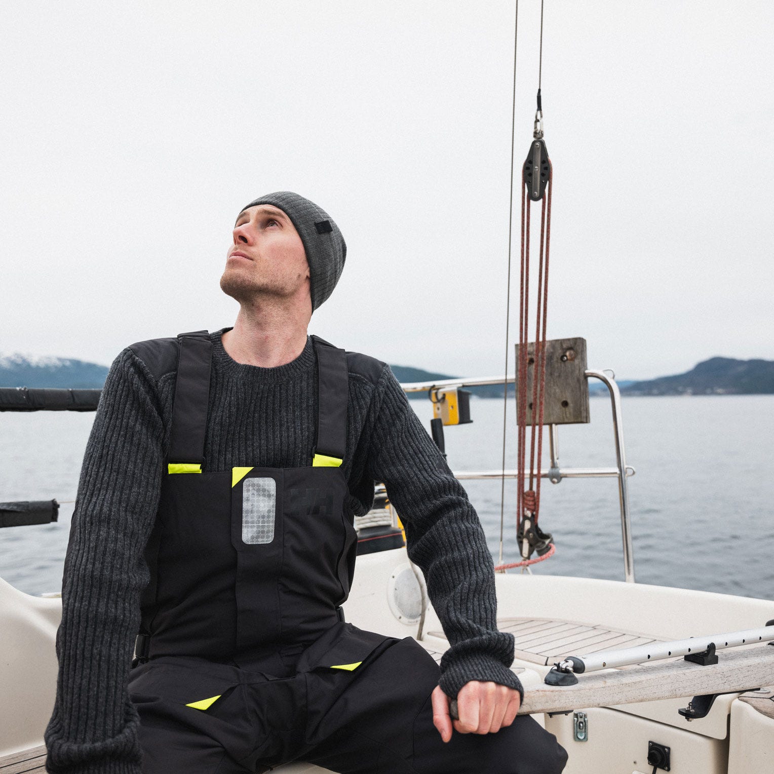 Men's Arctic Rigging Sweater - 980 EBONY