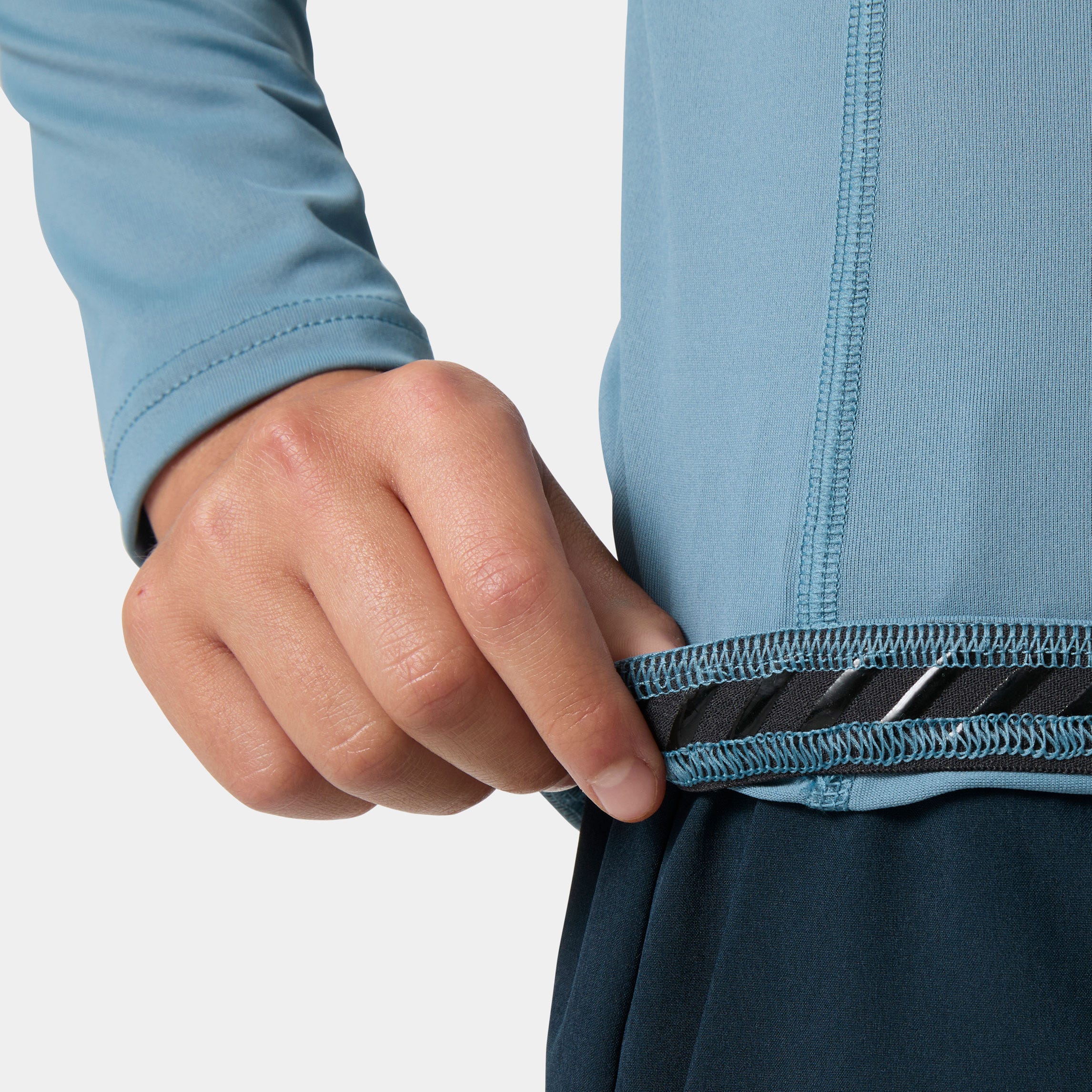 Juniors' Waterwear Rashguard - 601 WASHED NAVY