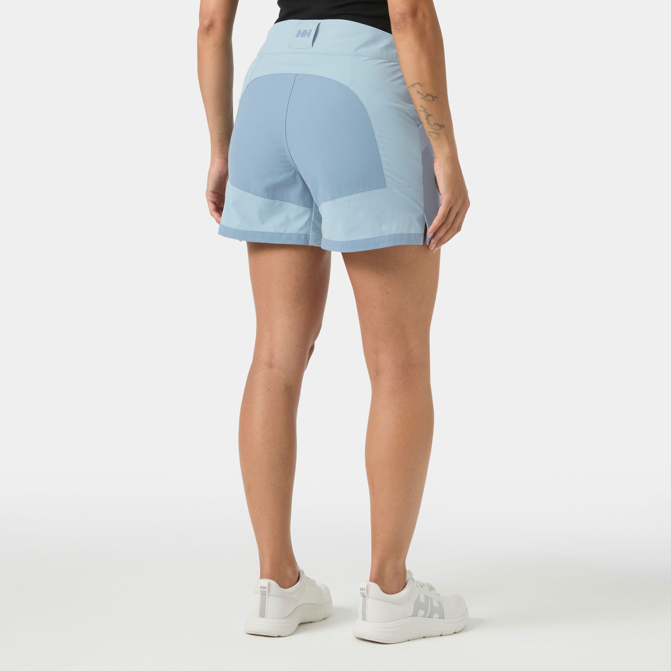 Women's HP Calvi Shorts - 561 WINDY BLUE