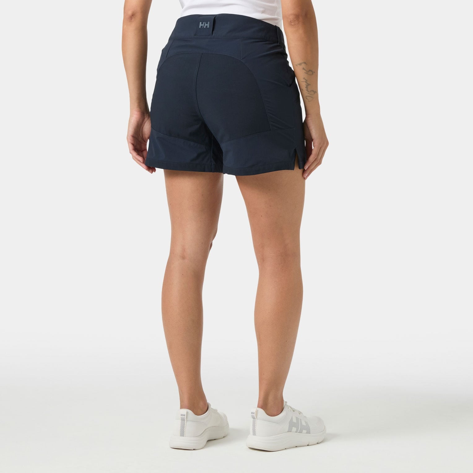 Women's HP Calvi Shorts - 597 NAVY