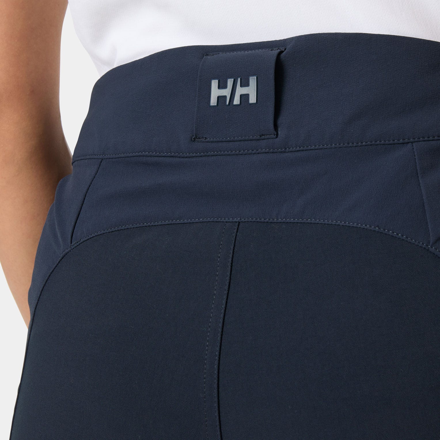Women's HP Calvi Shorts - 597 NAVY