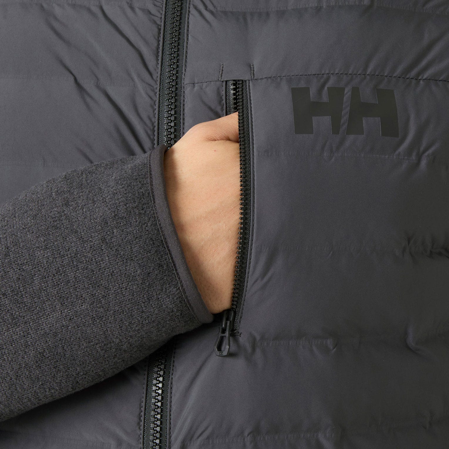 Men's Skagen Hybrid Knit Insulator - 980 EBONY