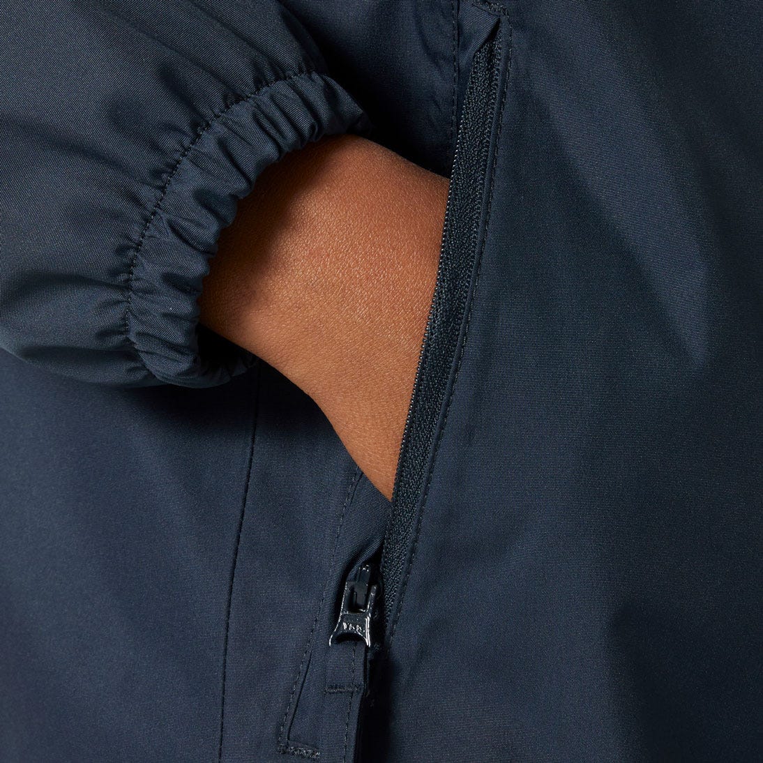 Juniors’ Vancouver Rain Jacket - 598 NAVY