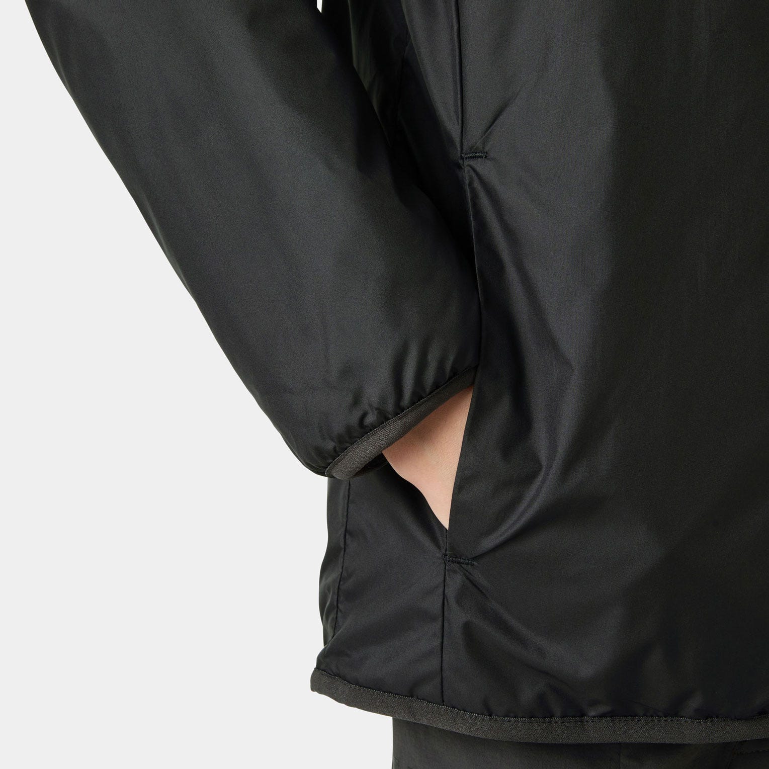 Juniors’ Chill Hooded Jacket - 990 BLACK
