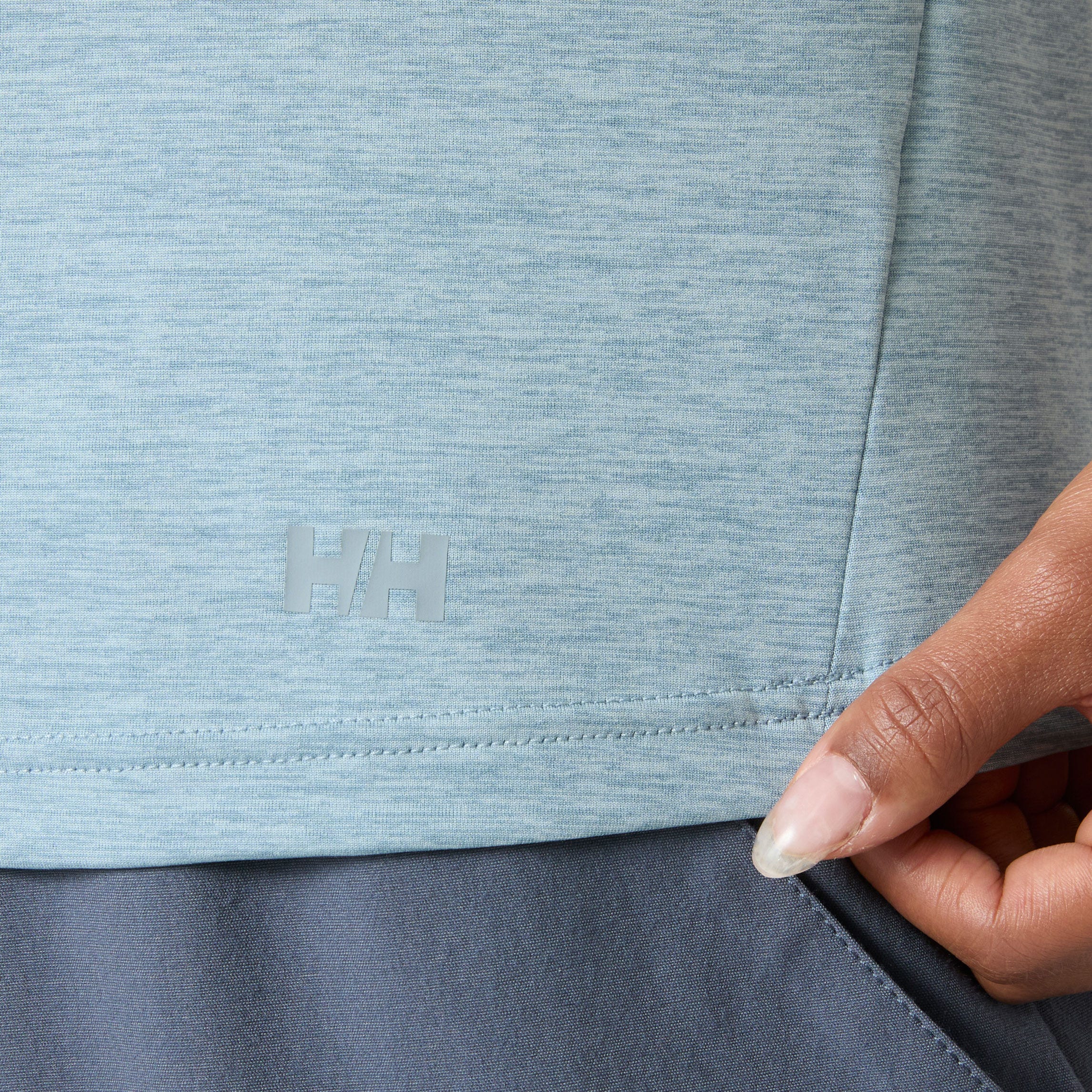 Women's Sval T-Shirt - 537 BARELY BLUE