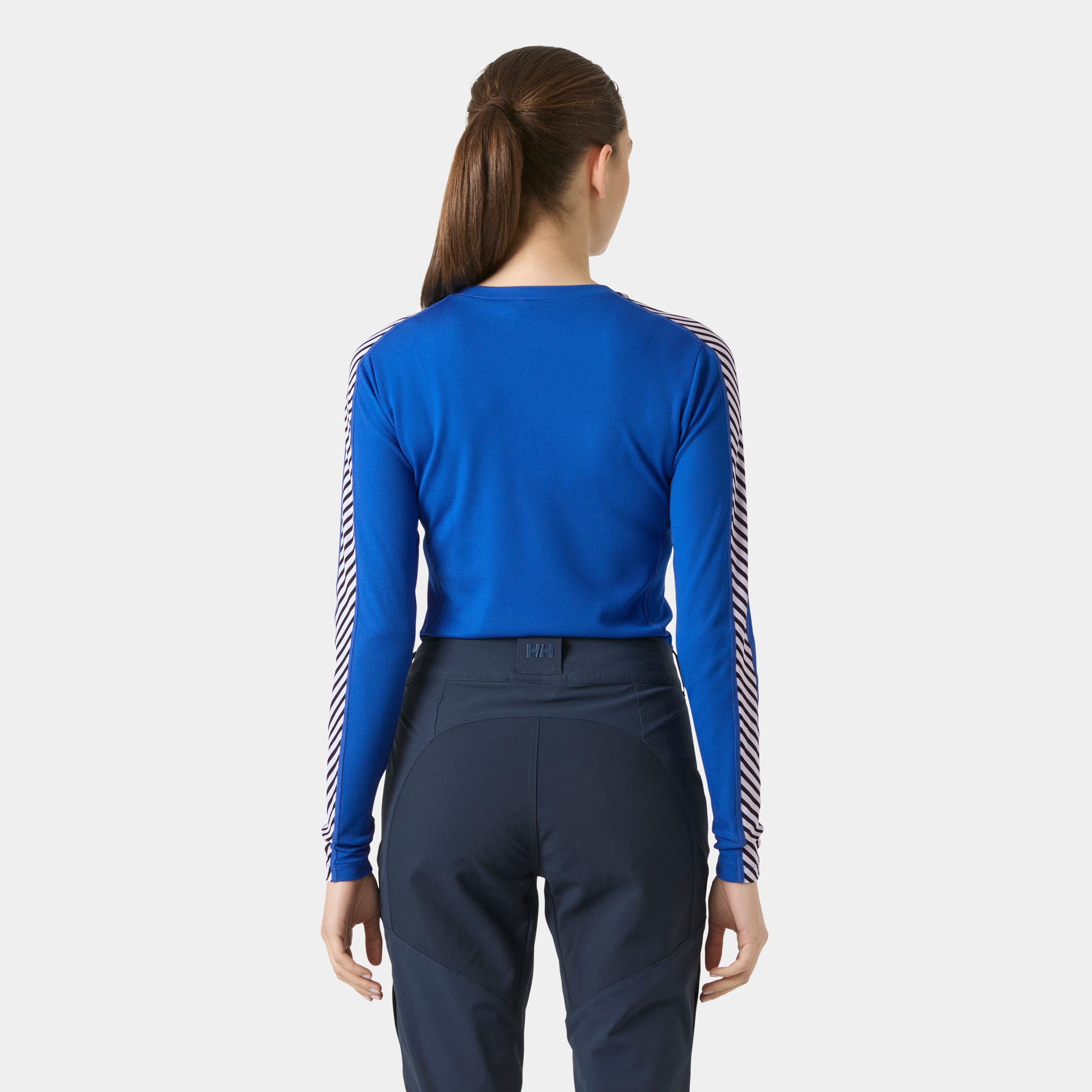 Women’s HH LIFA® Long-Sleeve Crew Base Layer - 543 COBALT 20