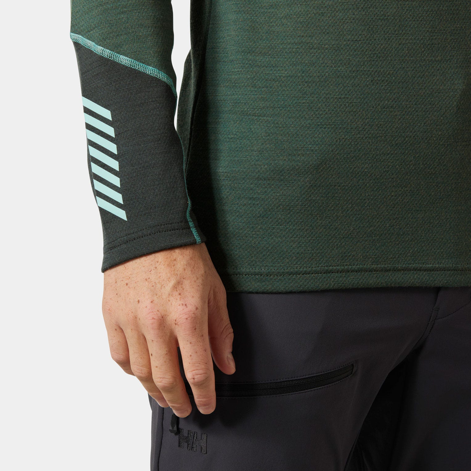 Men's LIFA® Merino Midweight Half-Zip Base Layer - 390 JUNGLE GREEN