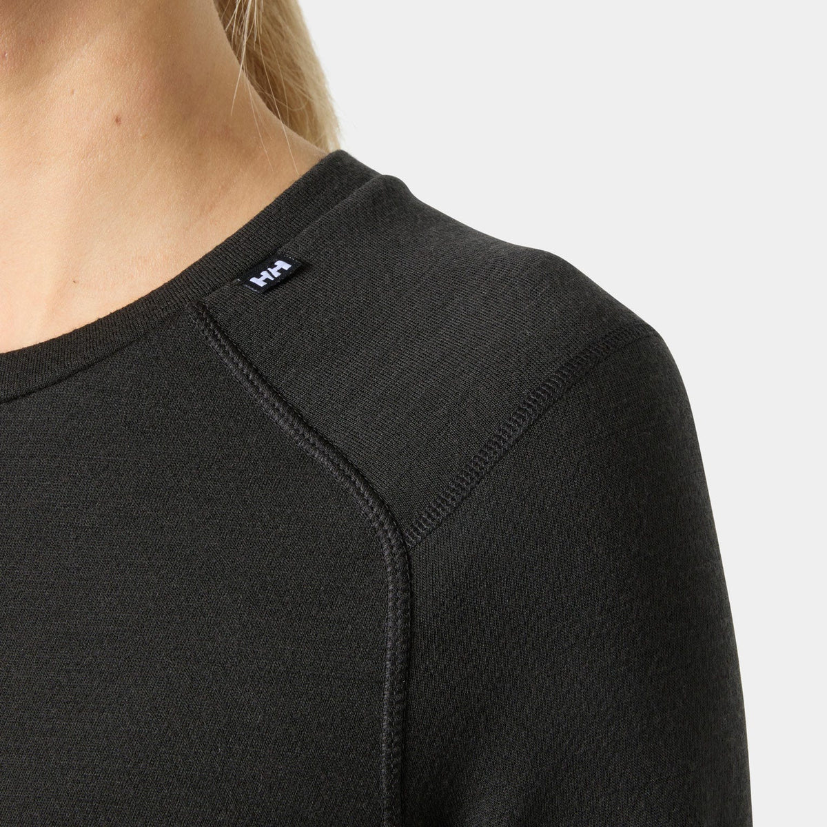 Women's LIFA® Merino Midweight Crew Base Layer - 990 BLACK