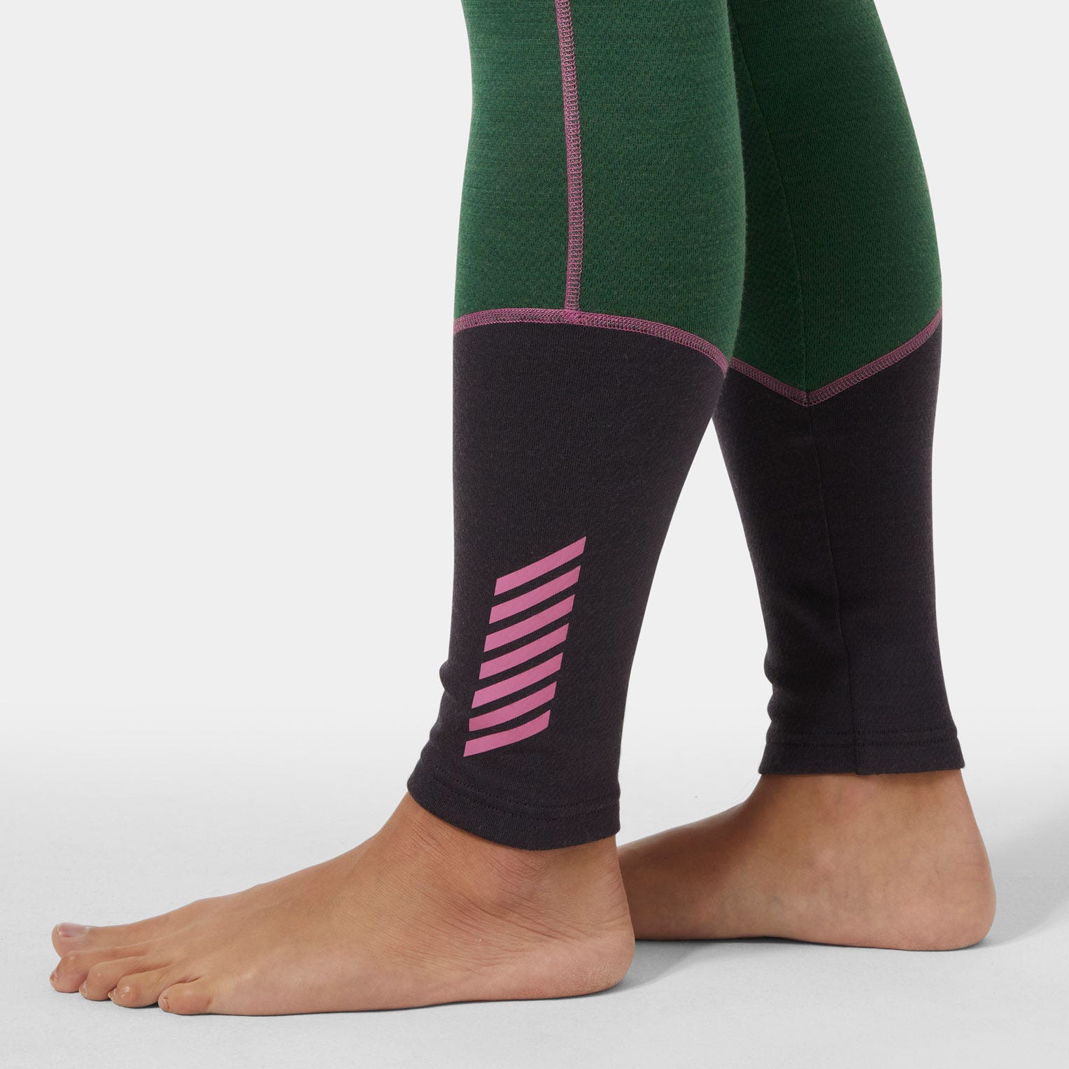 Women's LIFA® Merino Midweight Base Layer Pants - 390 JUNGLE GREEN