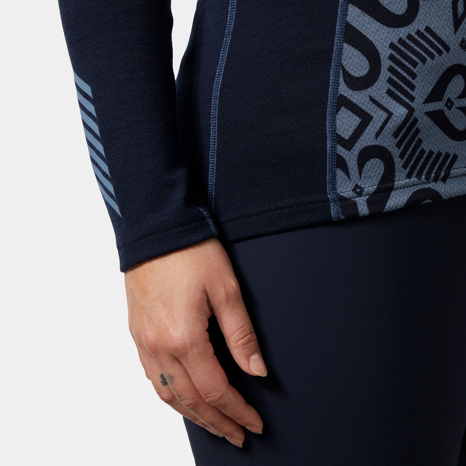 Women's LIFA® Merino Midweight Graphic Half-Zip Base Layer - 600 NAVY NORDIC ROSE AOP