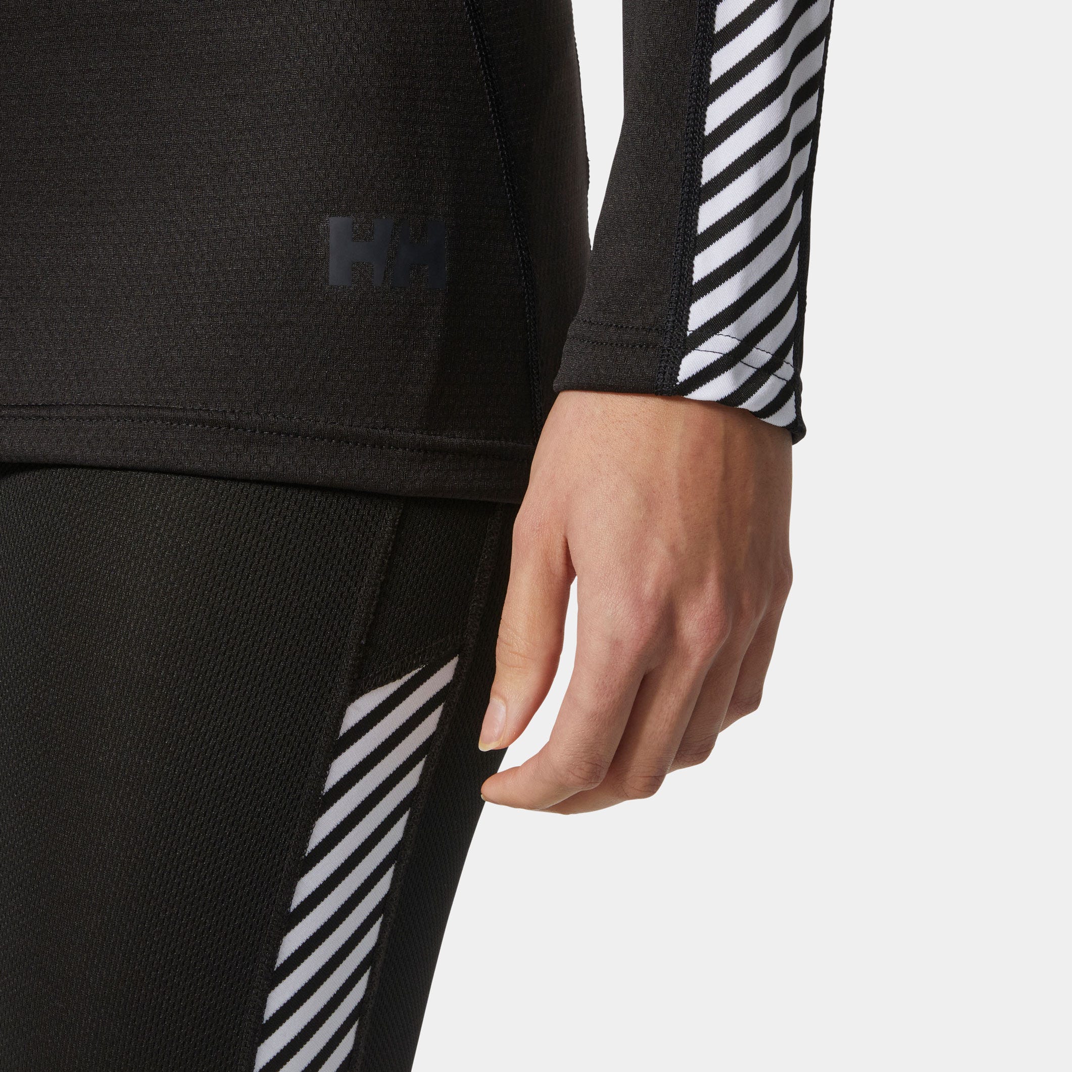 Women's LIFA® ACTIVE Stripe Crew Base Layer - 990 BLACK