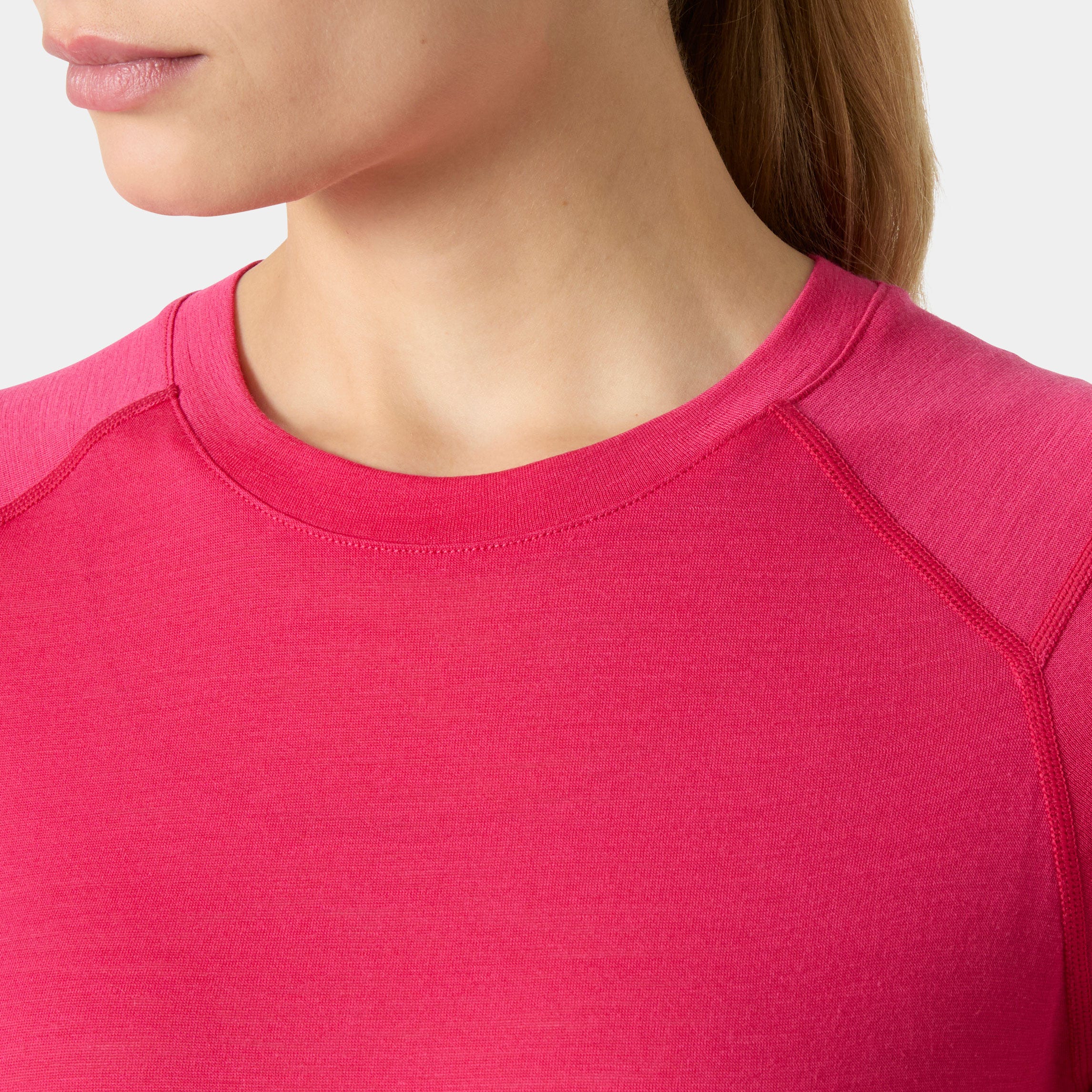 Women’s HH Durawool T-Shirt - 092 CRANBERRY
