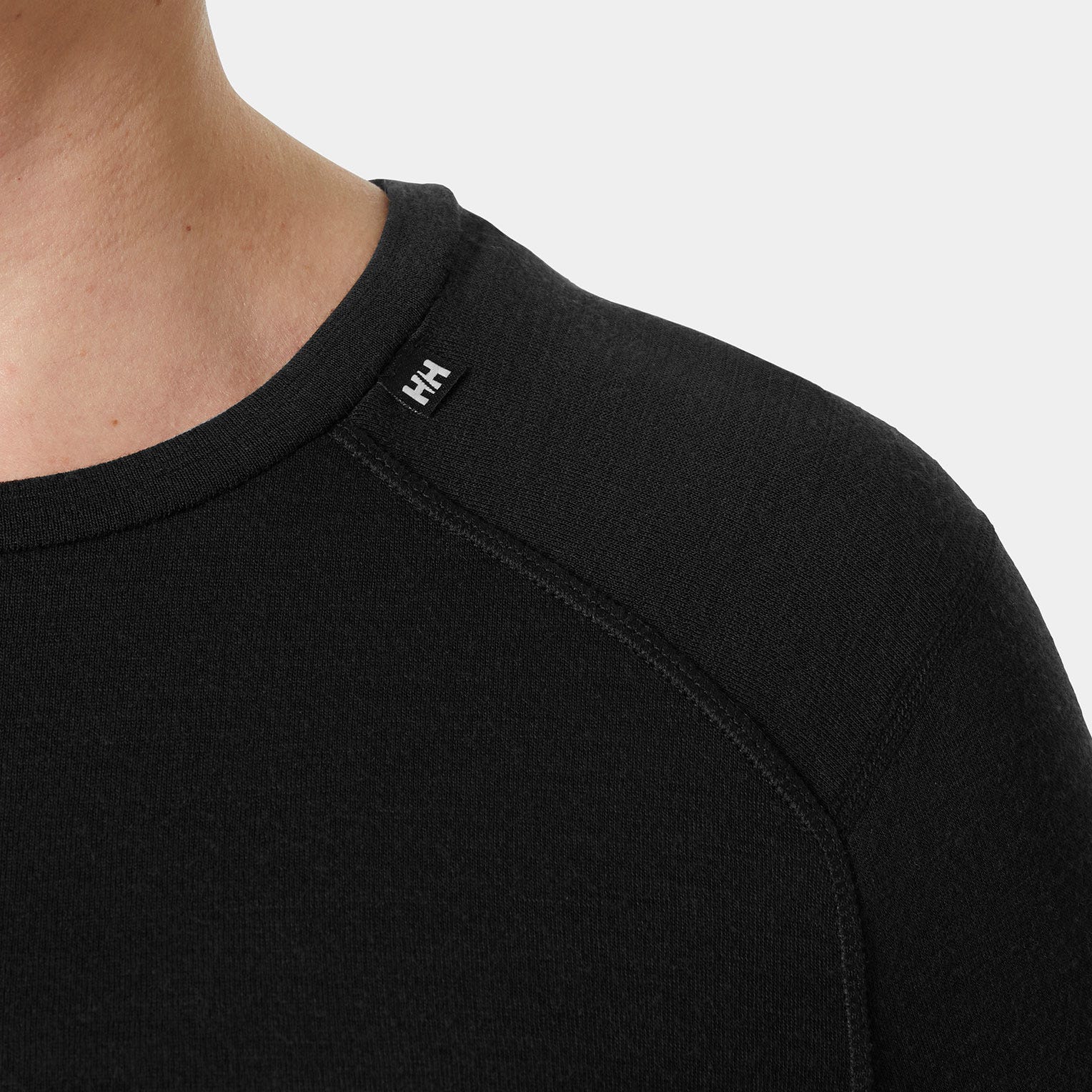 Women's LIFA® Merino Midweight Crew Plus Shirt - 990 BLACK