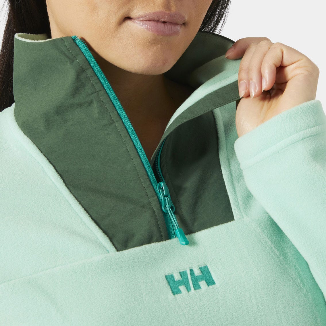 Women's Daybreaker Cropped Fleece - 416 LAGOON