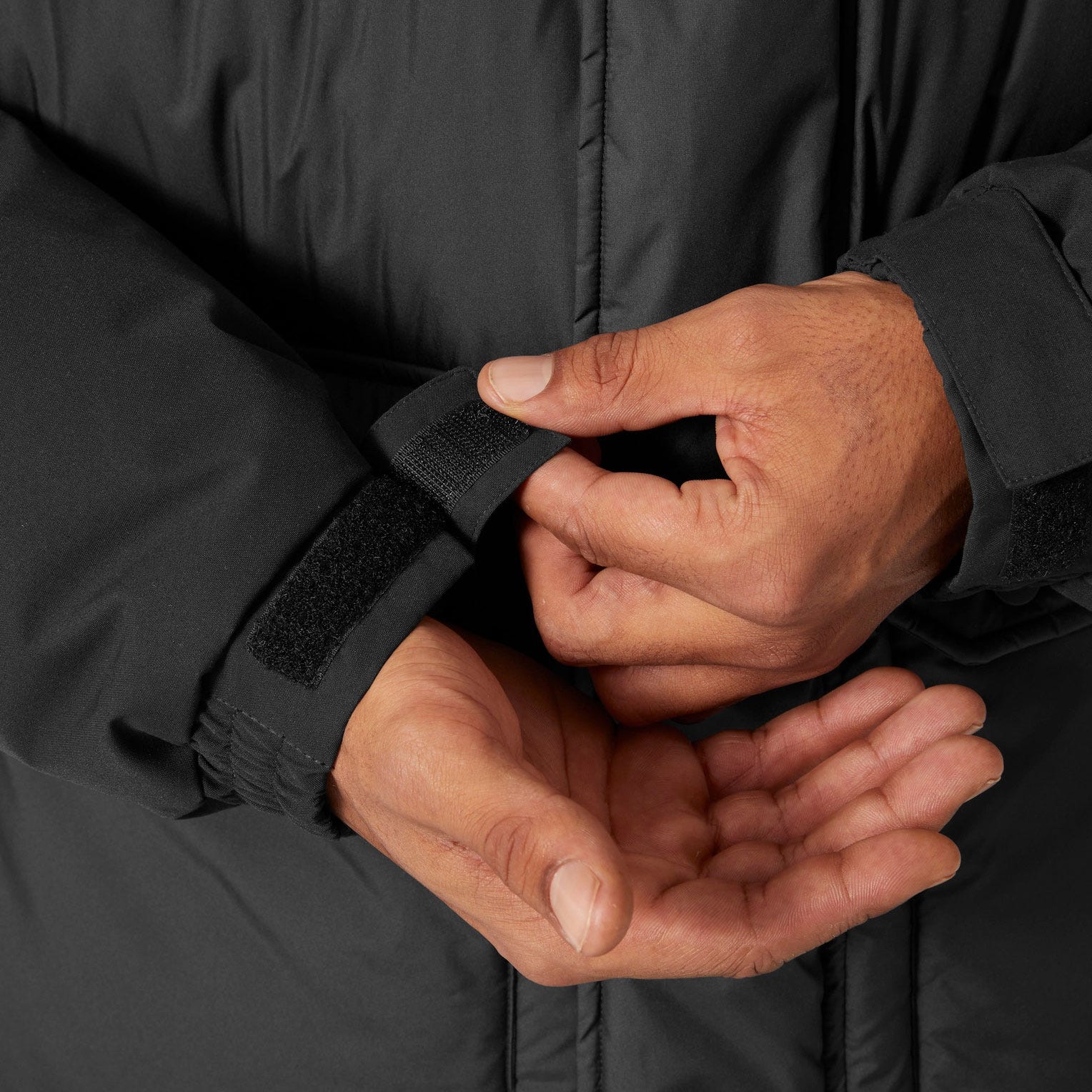 Men's Escape Down Jacket - 990 BLACK