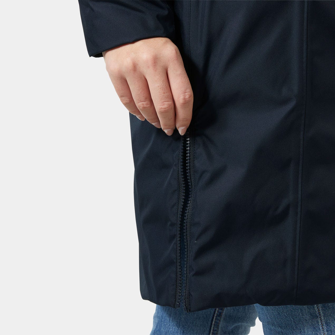 Women's Vega Parka - 597 NAVY