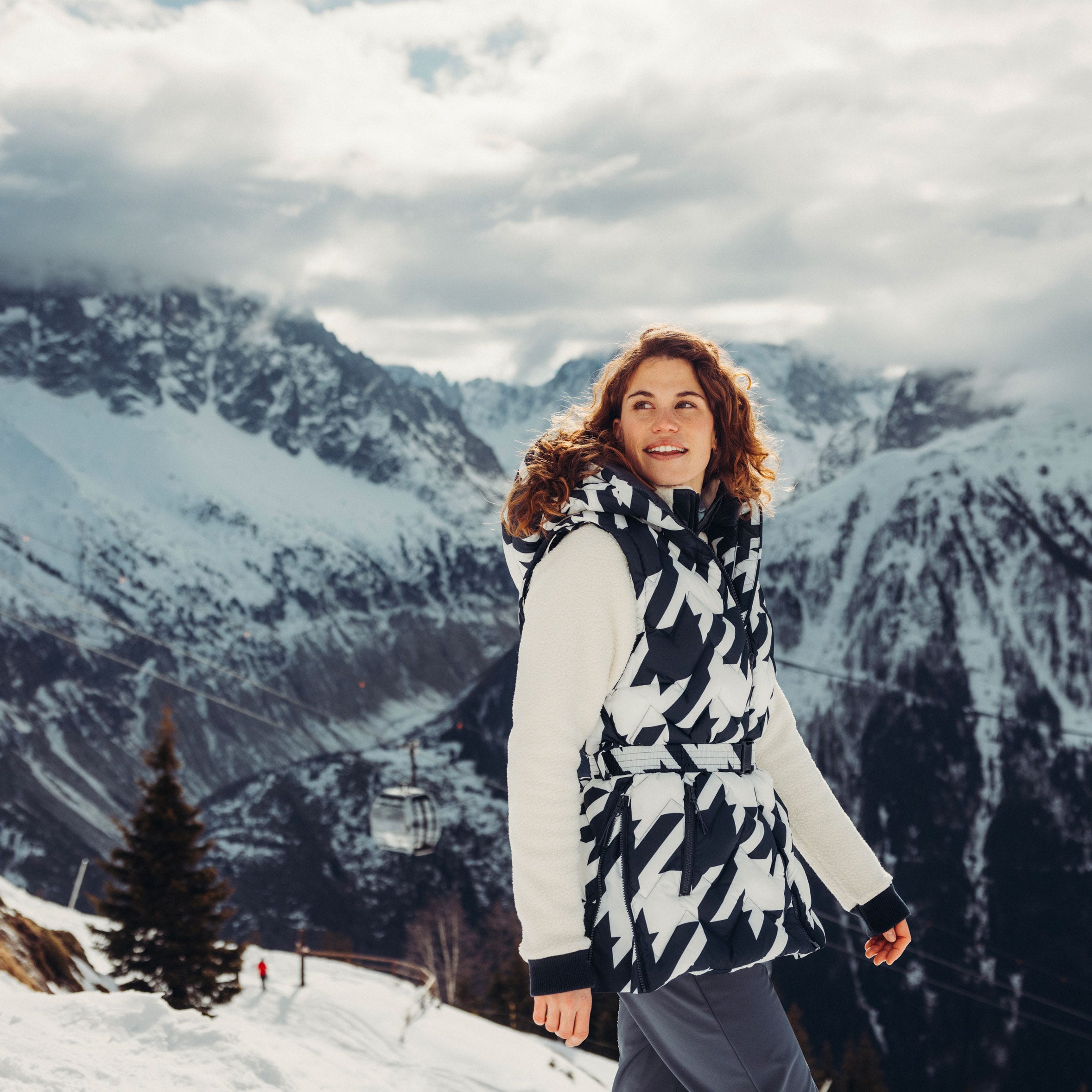 Women's Winter Bliss Modular Down Jacket - 597 NAVY HOUNDSTOOTH AOP