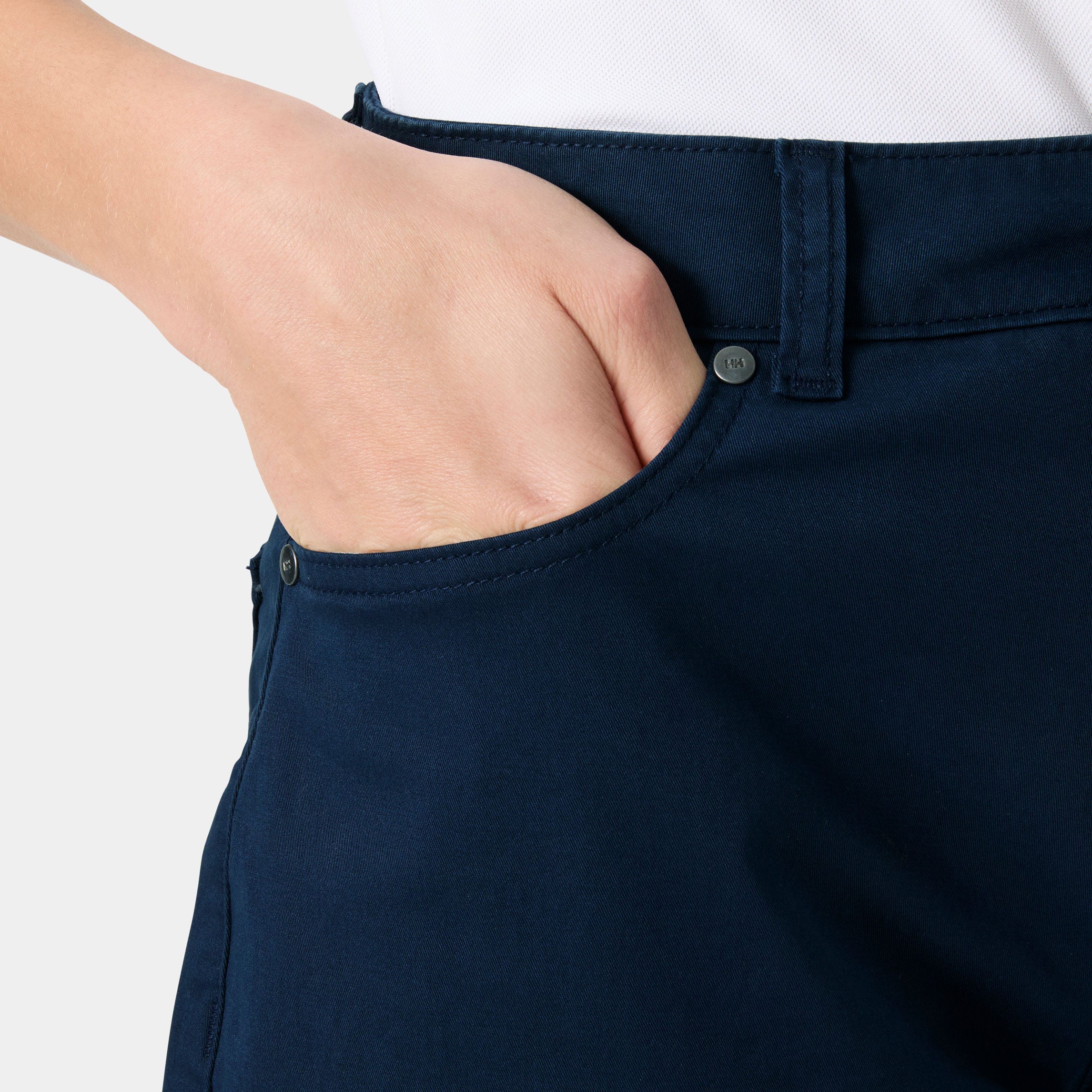 Women's Amalfi Shorts 4" - 597 NAVY