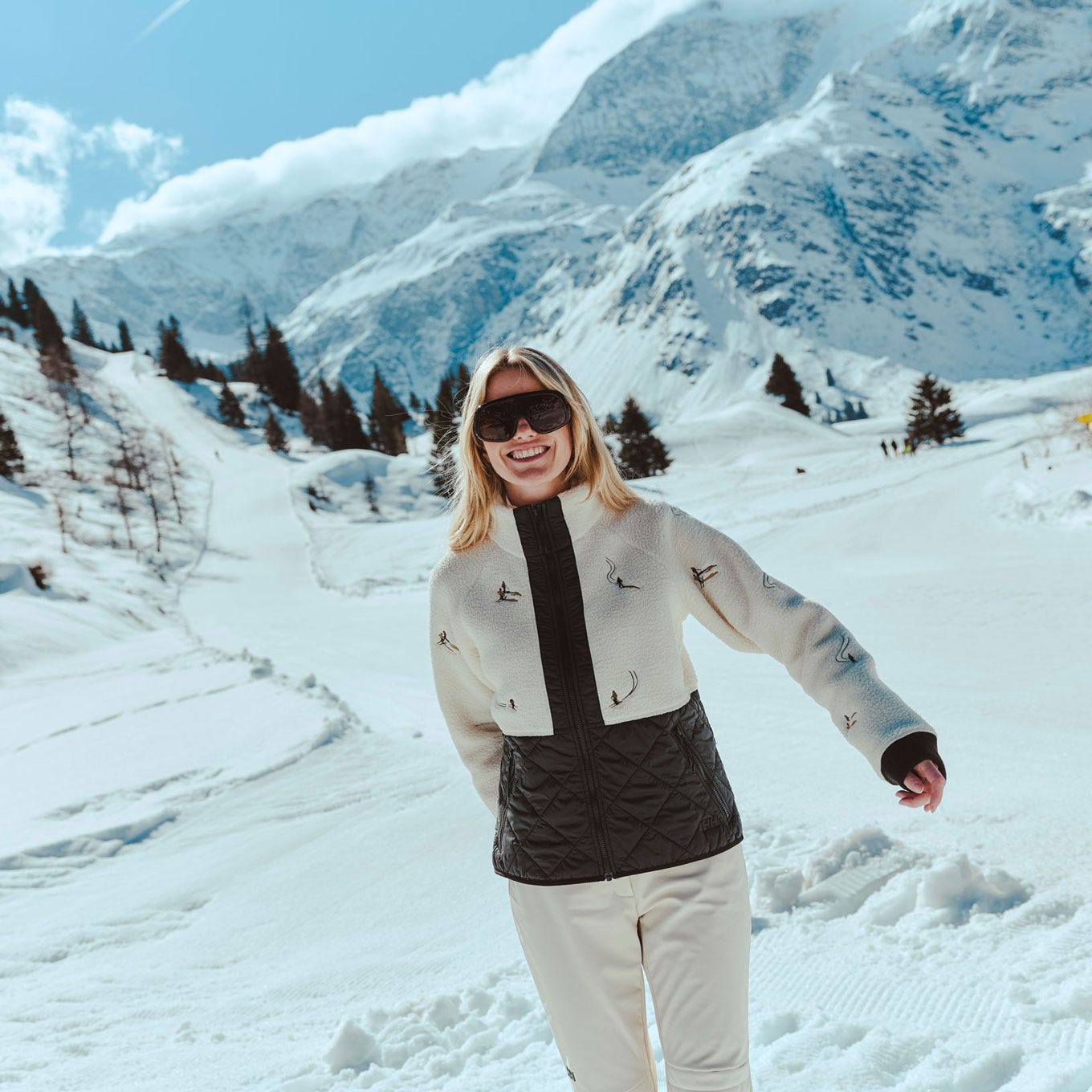 Women’s Bliss Hybrid Jacket - 035 CREAM SKIER