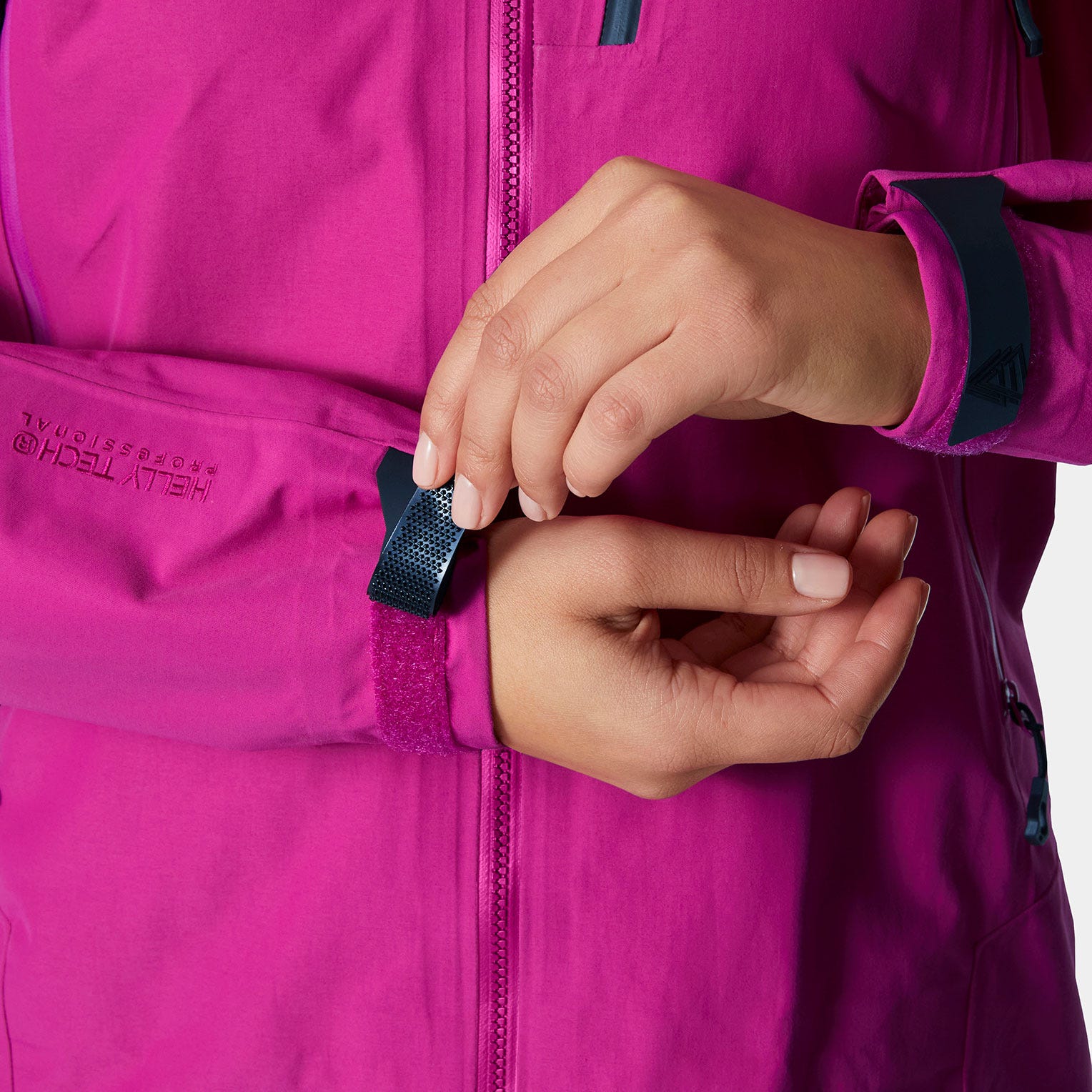 Women's Odin 9 Worlds 3.0 Shell Jacket - 663 MAGENTA 20