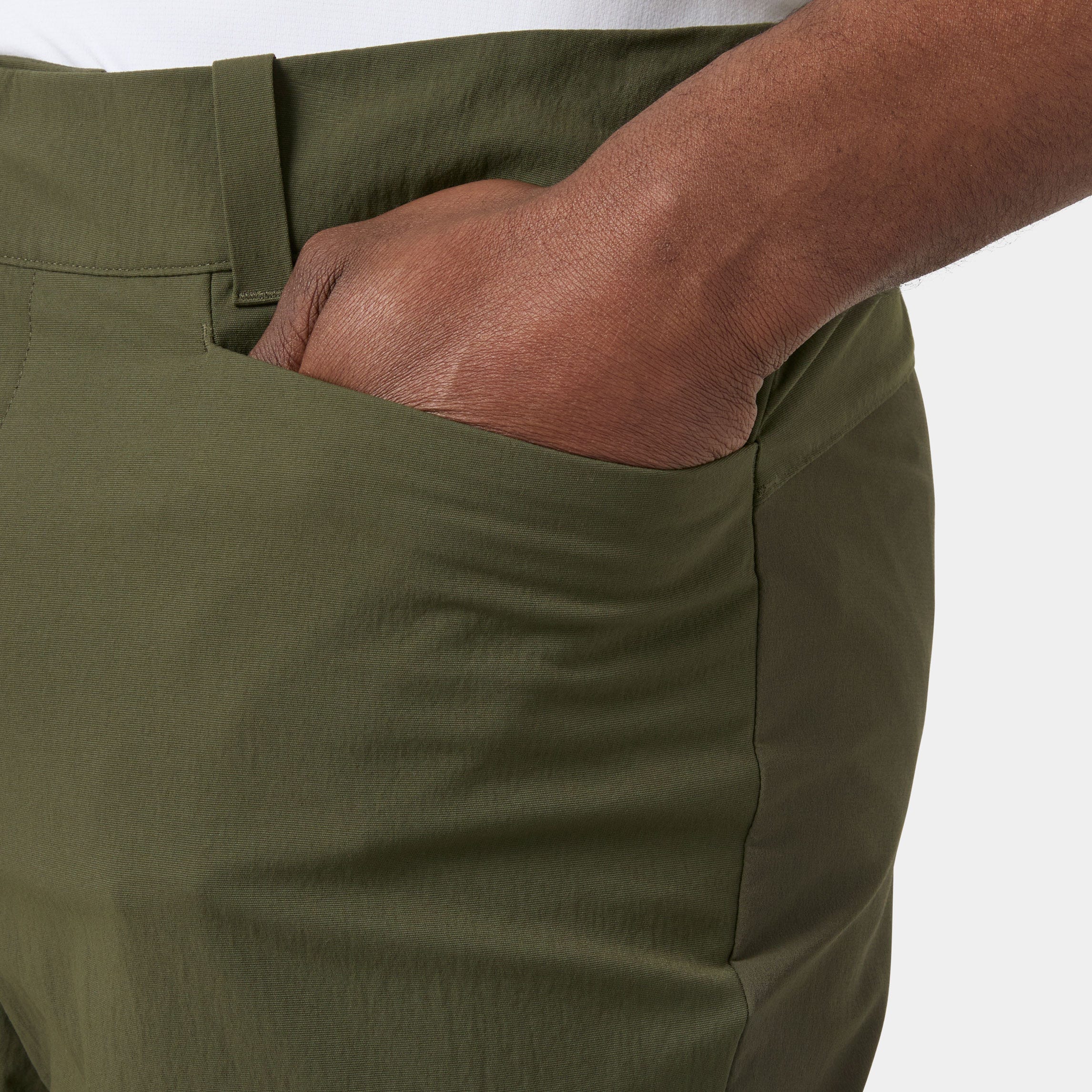 Men’s Vika Tur Shorts - 431 UTILITY GREEN