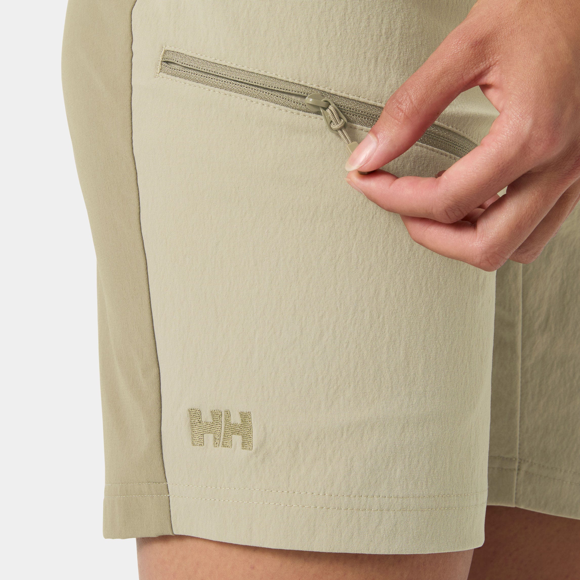 Women’s Vika Tur Shorts - 757 PEBBLE