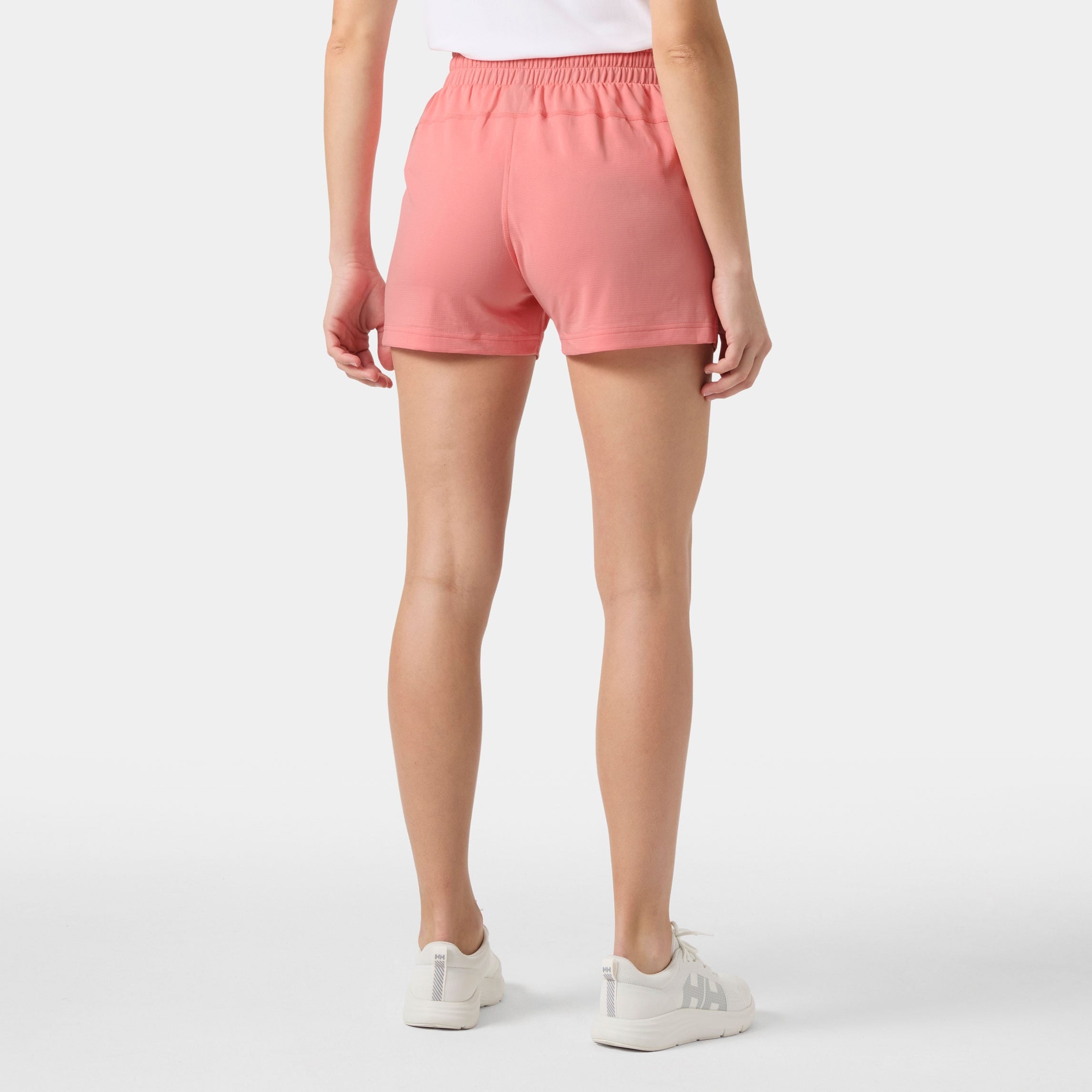 Women's LIFA® Tech Lite Shorts - 066 CORAL ALMOND