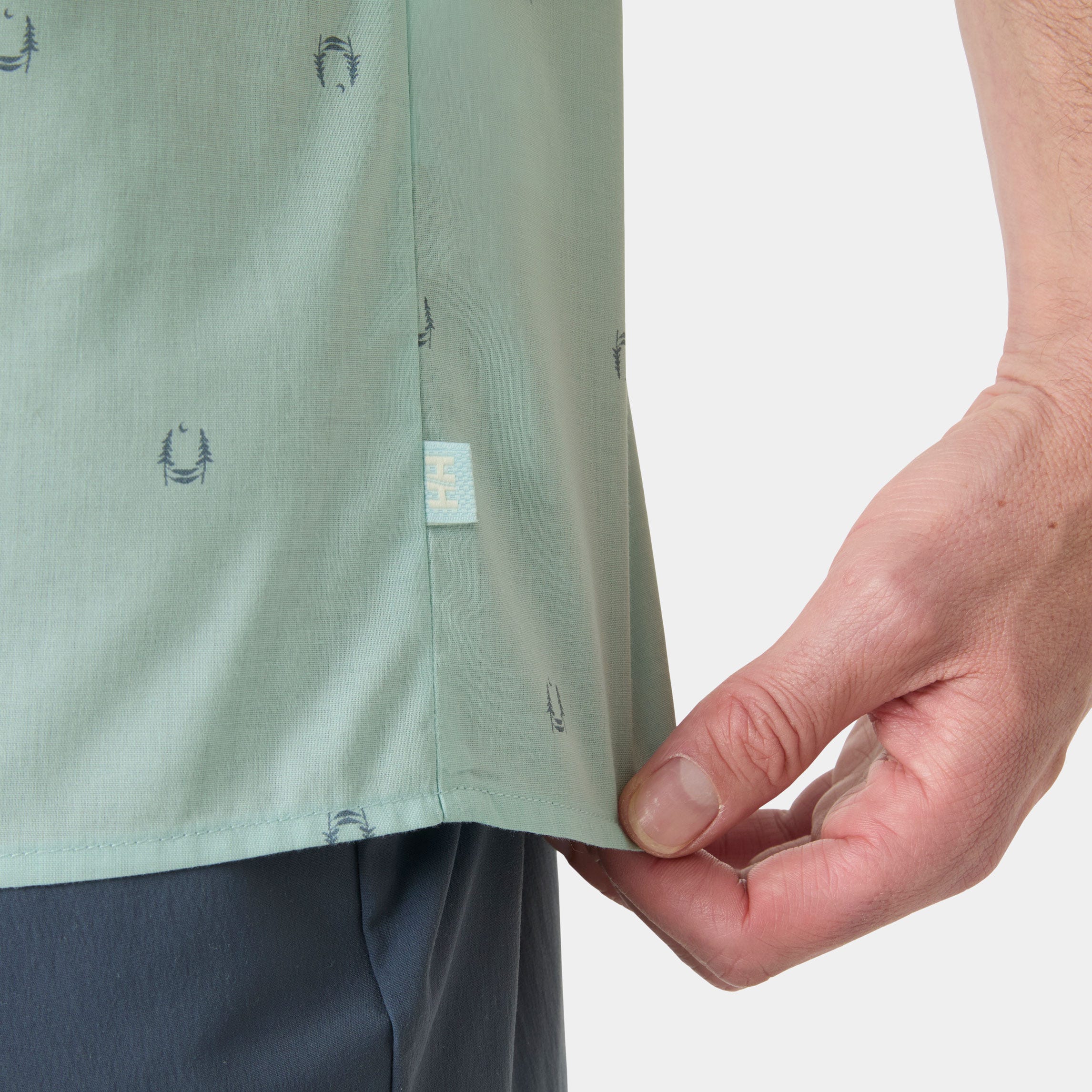 Men's Viken Short Sleeve Shirt - 537 BARELY BLUE