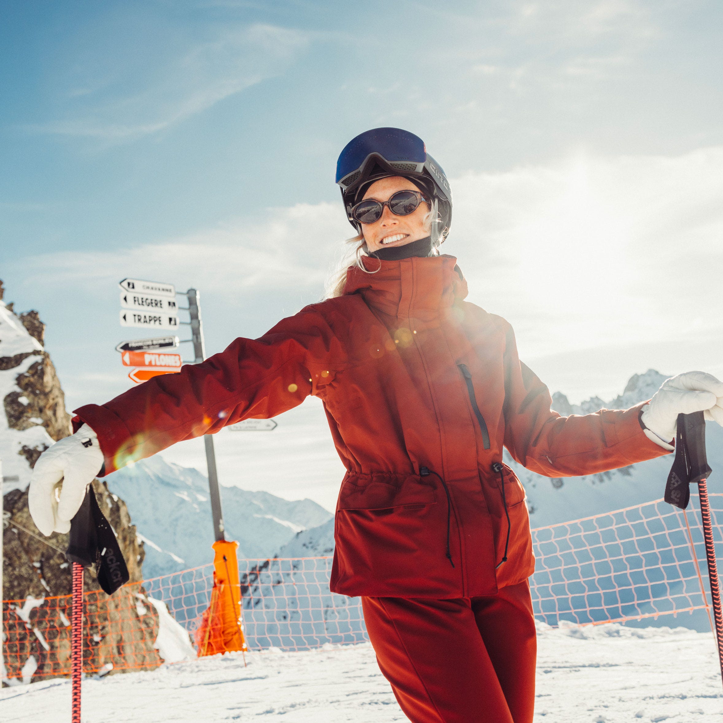 Women's Nora Insulated 2.0 Ski Jacket - 180 MARS RED