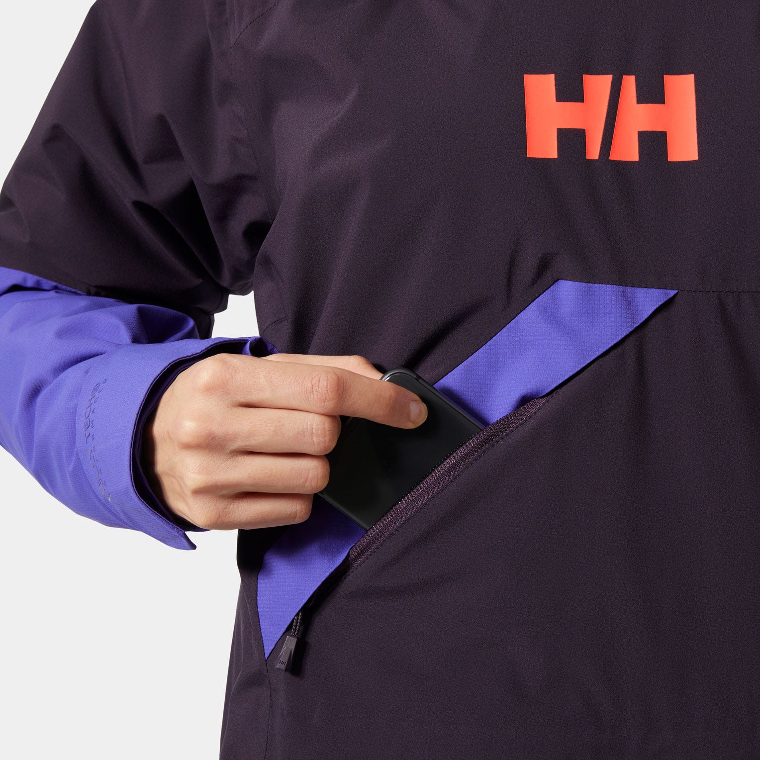 Women's Powchaser Asymmetric Ski Jacket - 660 BLACK GRAPE