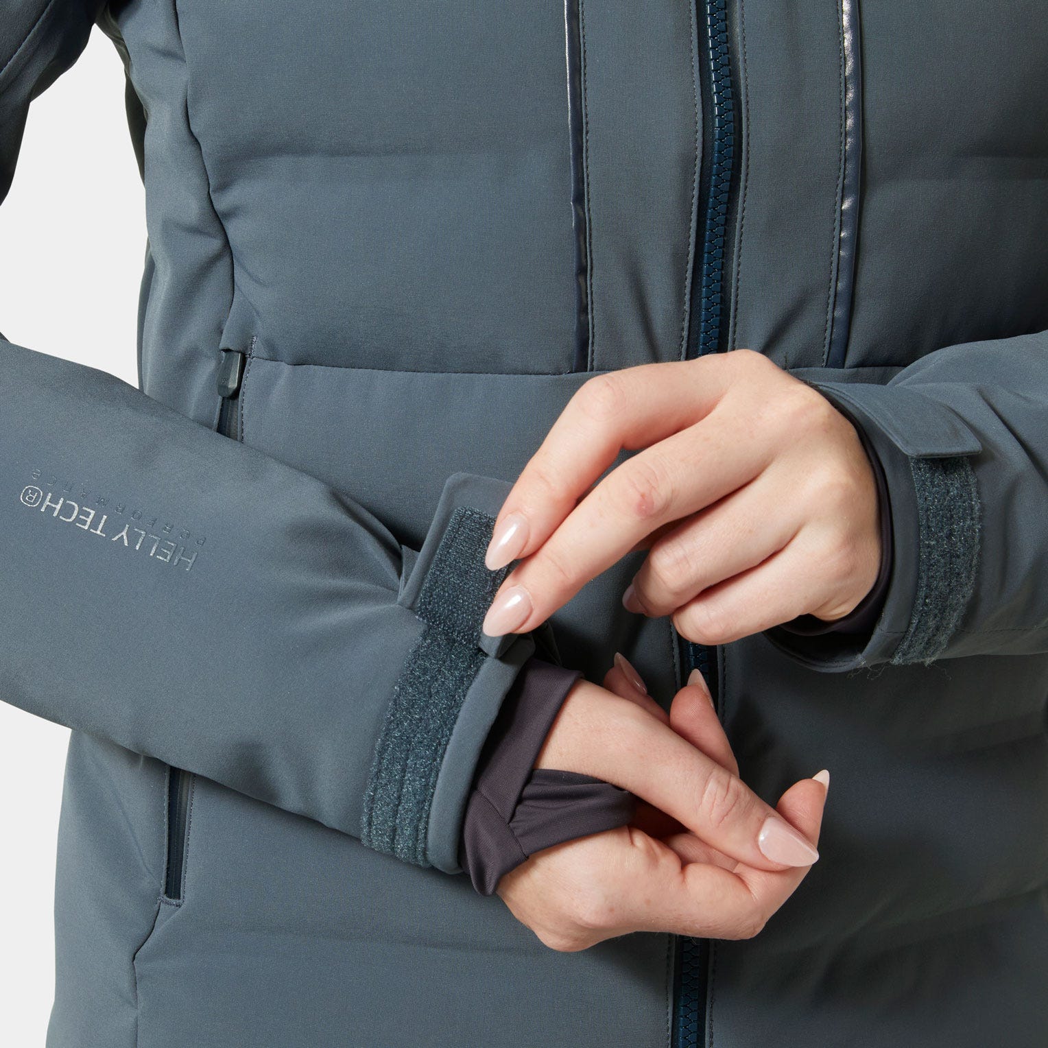 Women's Alphelia Elevate Jacket - 860 ALPINE FROST