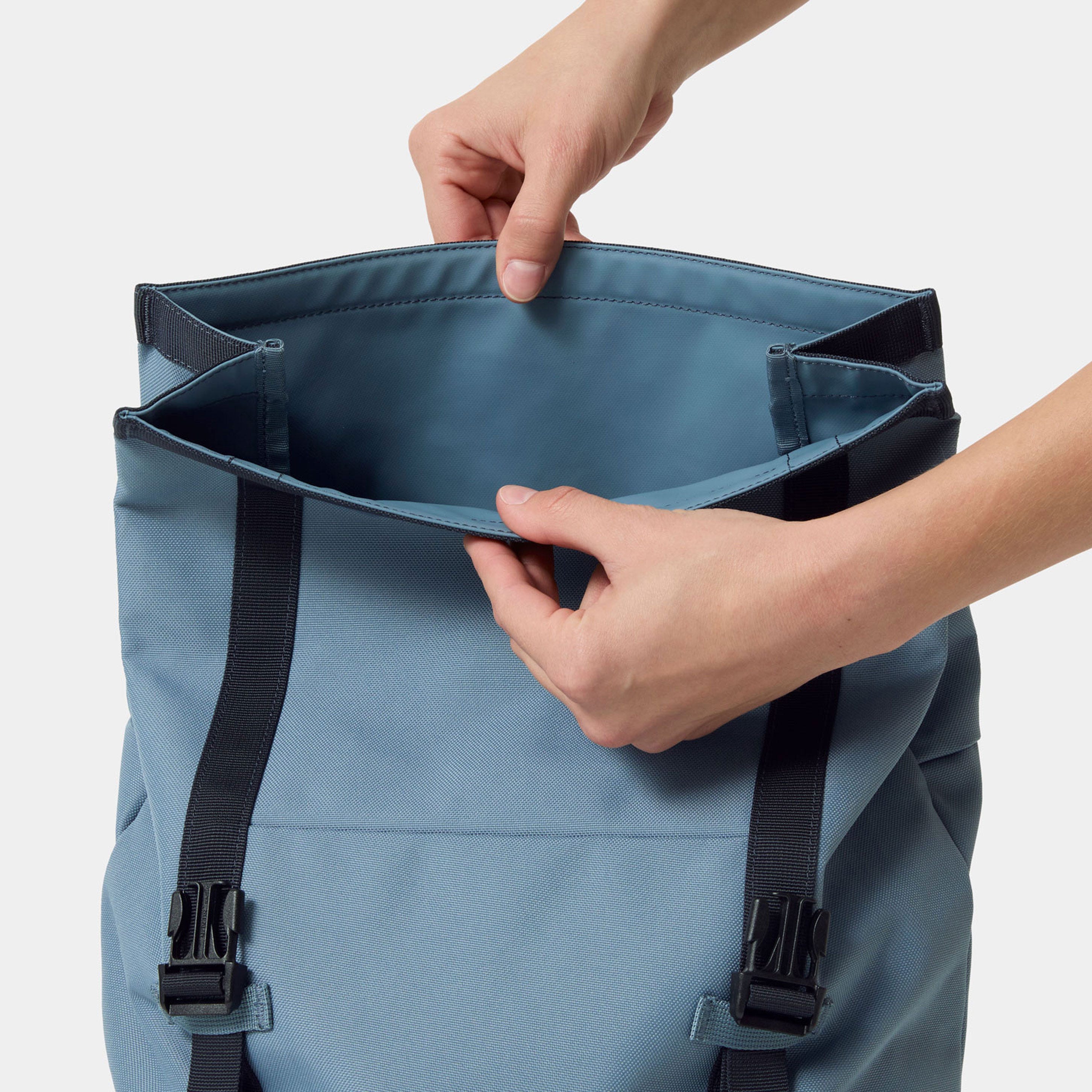 Stockholm Backpack - 601 WASHED NAVY